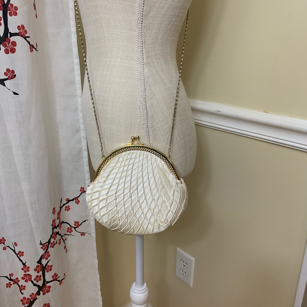 Claire’s White Satin Clutch